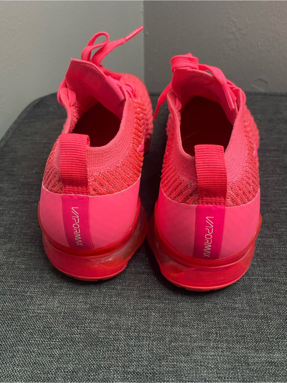 Nike Air VaporMax Flyknit 3 - Triple Pink - Picture 3 of 7